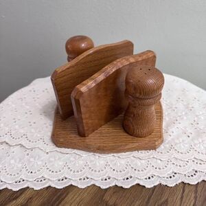 Vintage Wooden Salt & Pepper Napkin Set